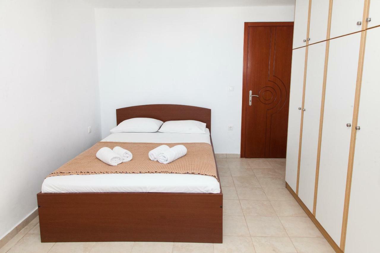 Karthean Villas Ioulis 外观 照片